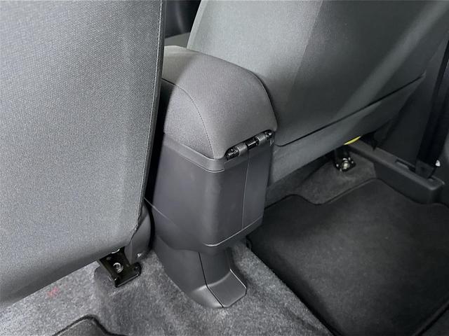 Photo of 2024 Starlight Silver Metallic Mitsubishi Mirage G4