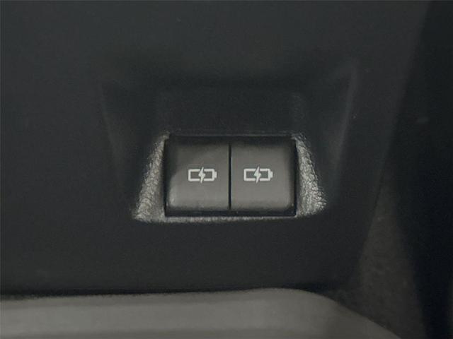 Photo of 2023 Ice Cap Toyota 4Runner