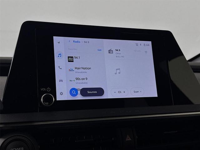 Photo of 2024 Midnight Black Metallic Toyota Prius