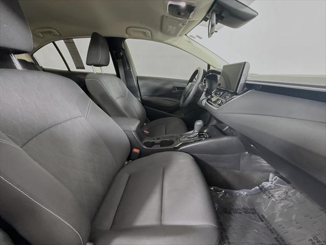 Photo of 2023 Classic Silver Metallic Toyota Corolla Hybrid