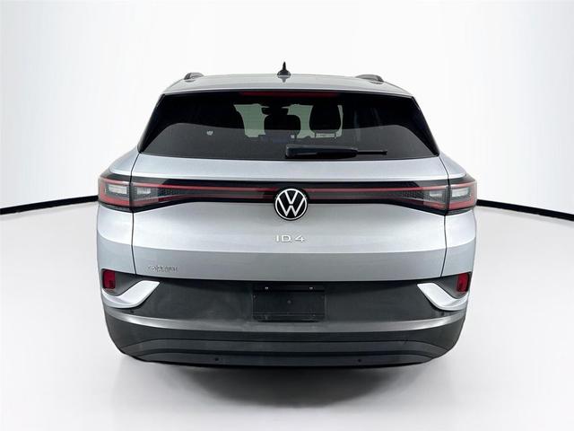Photo of 2021 Scale Silver Metallic Volkswagen ID.4