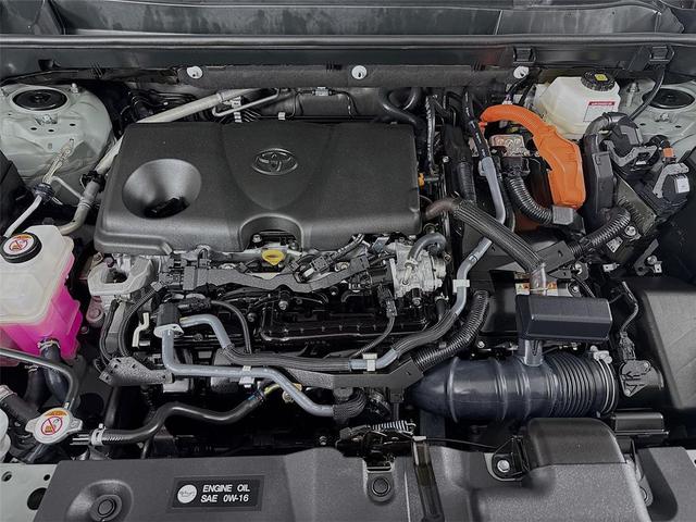 Photo of 2022 Lunar Rock Toyota RAV4 Hybrid