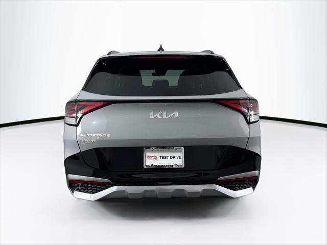 Photo of 2025 Wolf Gray Kia Sportage