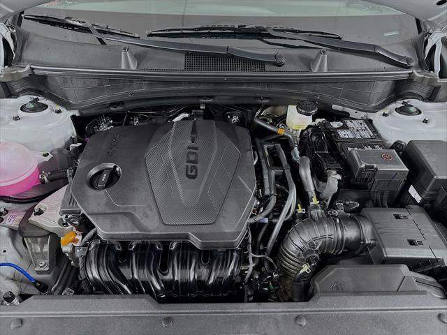 Photo of 2025 Wolf Gray Kia Sportage