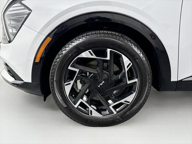Photo of 2025 Wolf Gray Kia Sportage