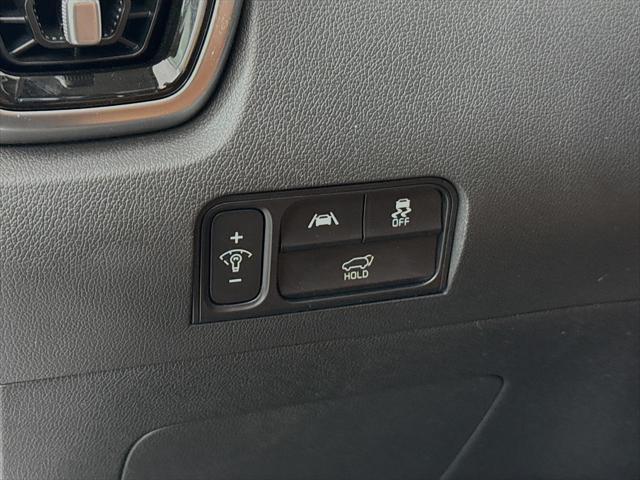 Photo of 2021 Everlasting Silver Kia Sorento