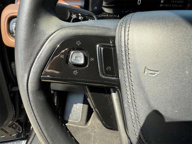 Photo of 2021 Black Lincoln Aviator
