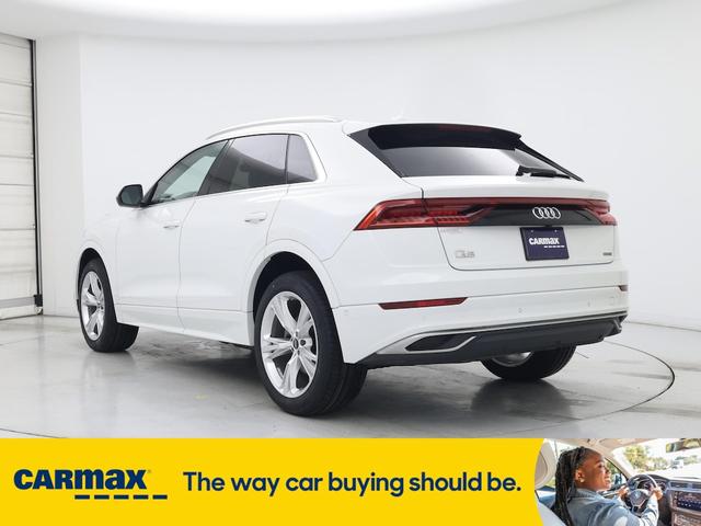 Photo of 2022 White Audi Q8
