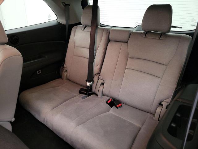 Photo of 2020 Gray Honda Pilot