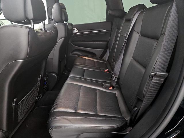 Photo of 2021 Black Jeep Grand Cherokee