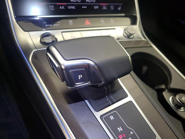 Photo of 2023 Gray Audi A6