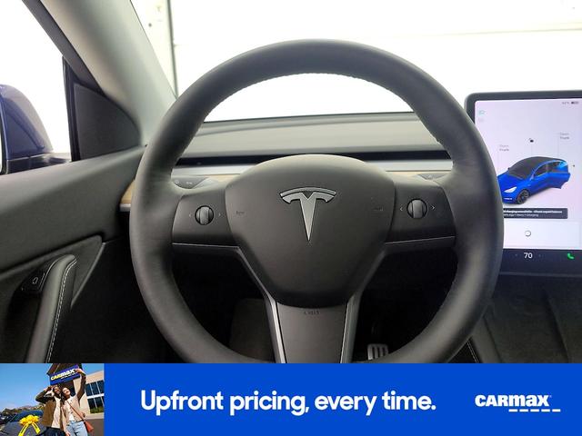 Photo of 2021 Blue Tesla Model Y