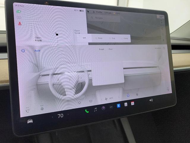 Photo of 2021 Blue Tesla Model Y