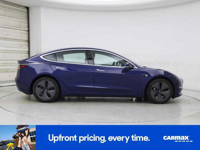 Photo of 2020 Blue Tesla Model 3