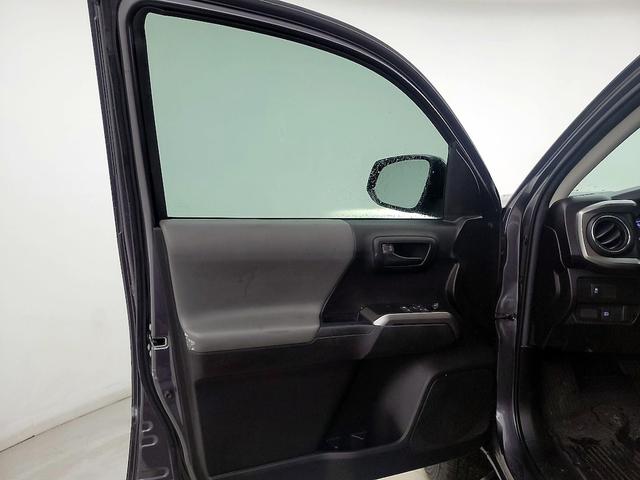 Photo of 2022 Gray Toyota Tacoma