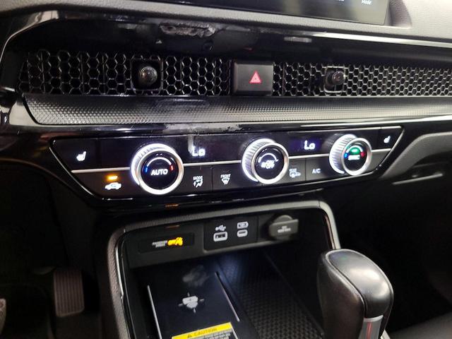 Photo of 2023 Black Honda CR-V