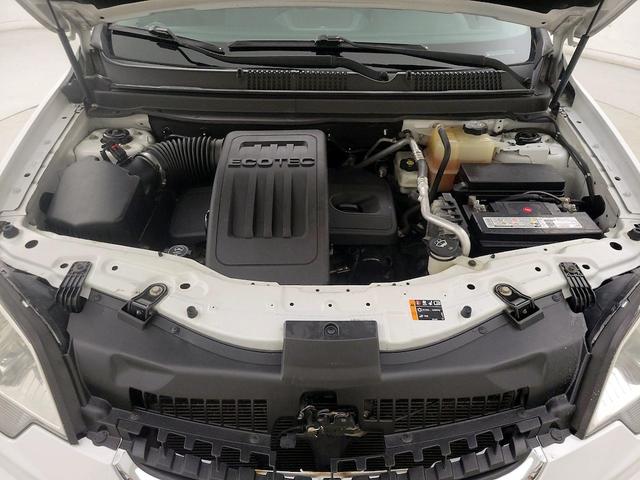 Photo of 2014 White Chevrolet Captiva Sport