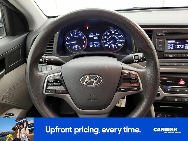 Photo of 2018 Blue Hyundai ELANTRA