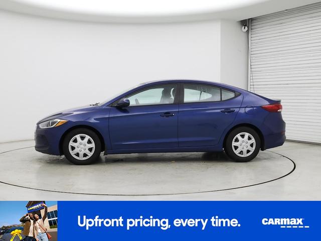 Photo of 2018 Blue Hyundai ELANTRA