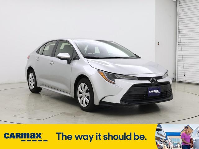 Photo of 2024 Silver Toyota Corolla