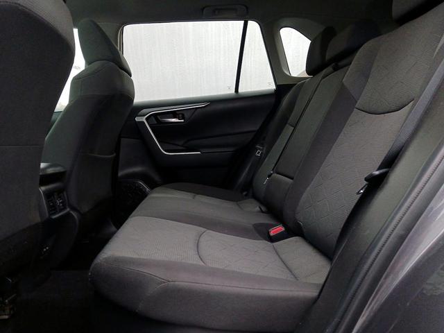 Photo of 2022 Gray Toyota RAV4 Hybrid