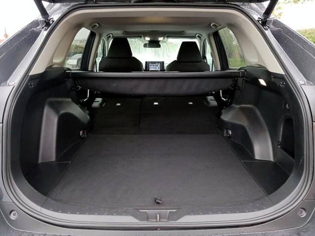 Photo of 2022 Gray Toyota RAV4 Hybrid
