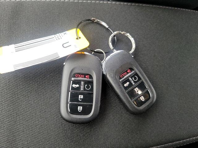 Photo of 2025 Gray Honda Civic