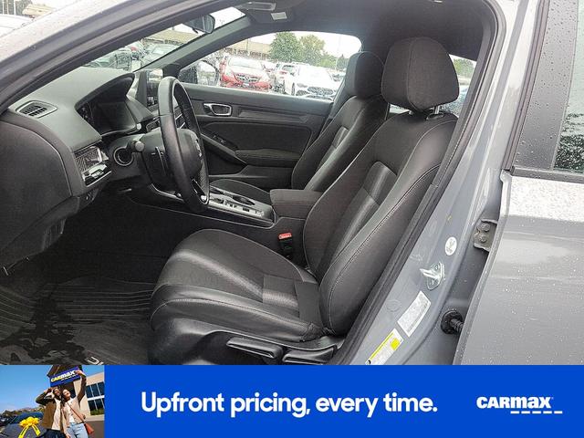 Photo of 2025 Gray Honda Civic