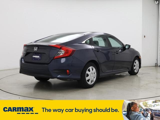 Photo of 2017 Blue Honda Civic