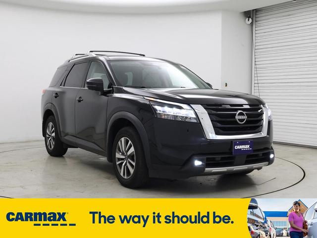 2022 Nissan Pathfinder