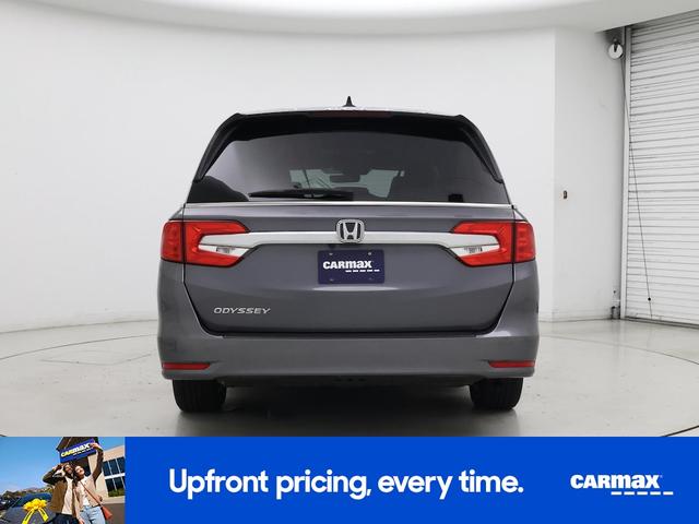 Photo of 2019 Gray Honda Odyssey
