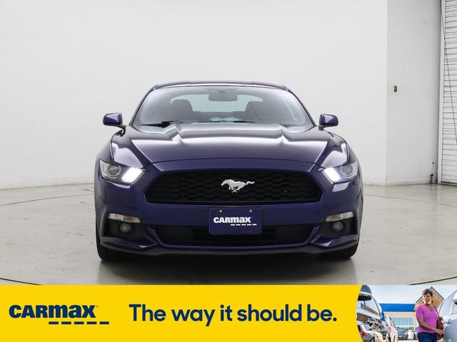 Photo of 2016 Blue Ford Mustang