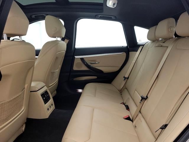 Photo of 2017 White BMW 330