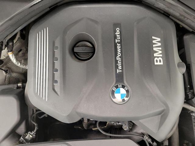 Photo of 2017 White BMW 330