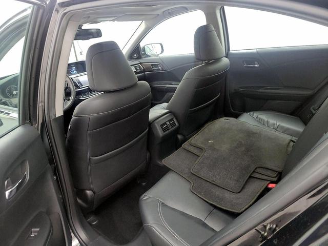 Photo of 2016 Black Honda Accord