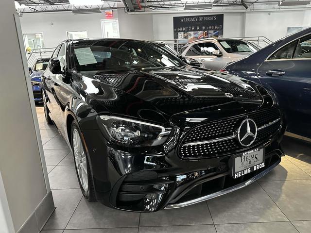 Photo of 2022 Black Mercedes-Benz E-Class