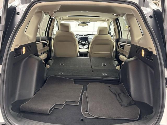 Photo of 2020 Platinum White Honda CR-V