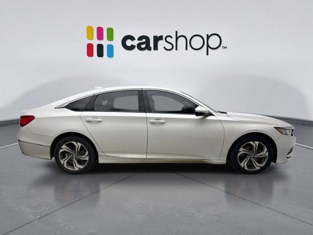 Photo of 2018 Platinum White Honda Accord