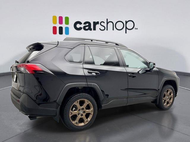 Photo of 2024 Midnight Black Metallic Toyota RAV4