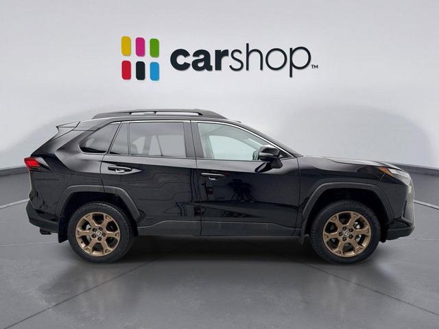 Photo of 2024 Midnight Black Metallic Toyota RAV4