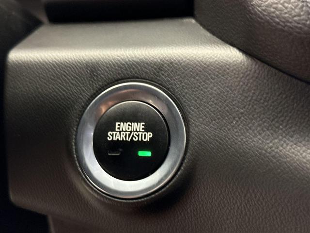 Photo of 2018 Summit White GMC Terrain