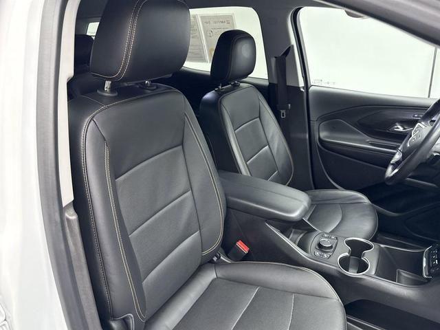 Photo of 2018 Summit White GMC Terrain