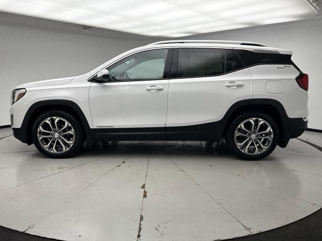 Photo of 2018 Summit White GMC Terrain