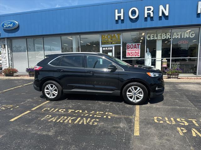 Photo of 2020 Agate Black Ford Edge
