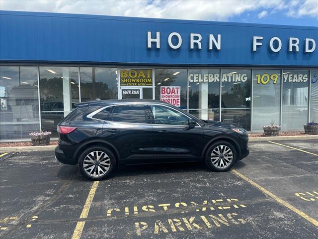 Photo of 2020 Agate Black Ford Escape