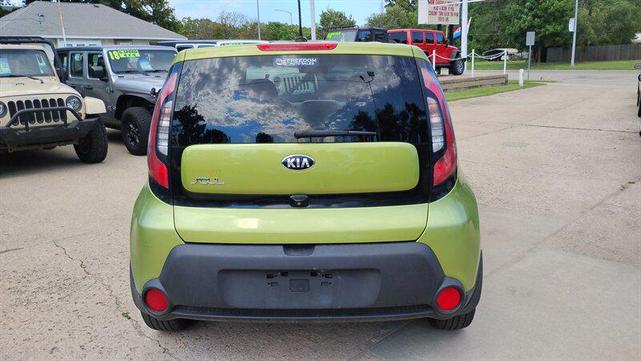 Photo of 2015 Titanium Gray Kia Soul
