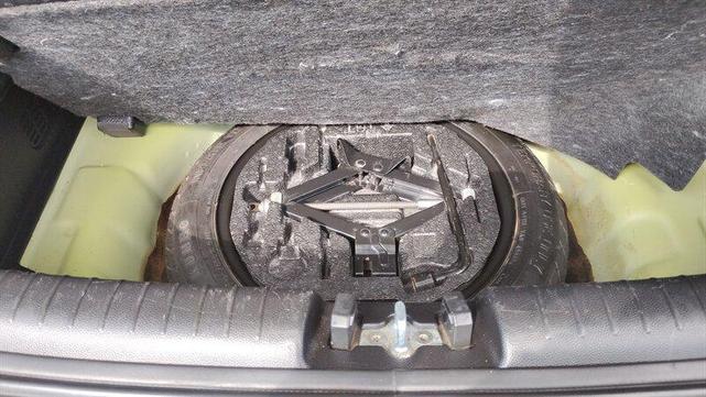 Photo of 2015 Titanium Gray Kia Soul