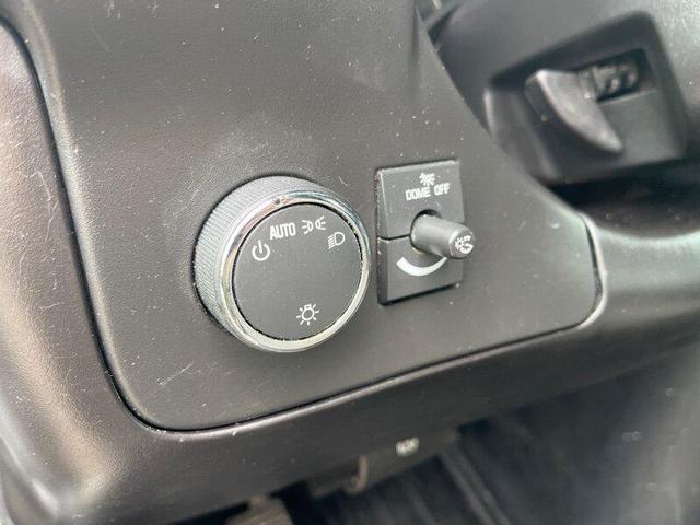 Photo of 2014 Summit White GMC Savana 2500