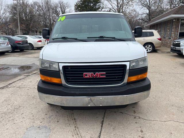 Photo of 2014 Summit White GMC Savana 2500