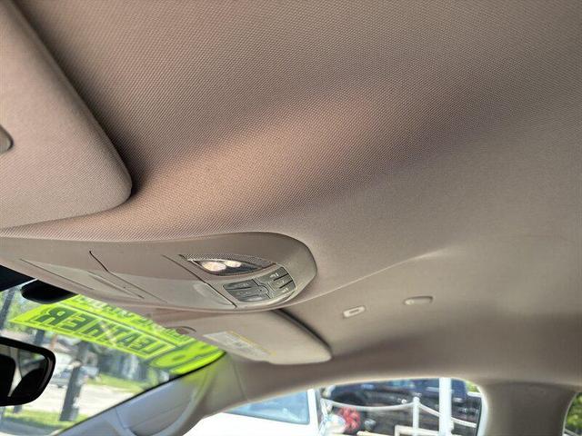 Photo of 2018 Gray Chrysler Pacifica